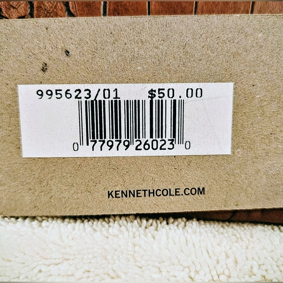 Kenneth Cole Reaction Crocodile File Master Clutch Wallet - Picture 10 of 10